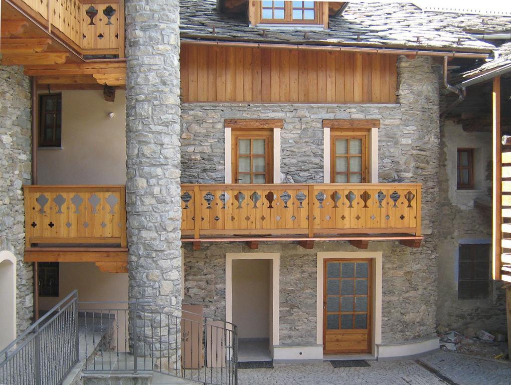 Maison Chante Lune Introd Luaran gambar